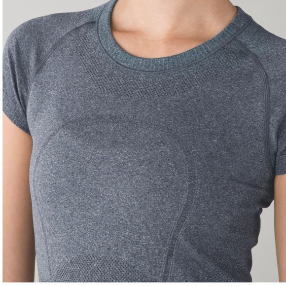 Lululemon Swiftly Tech Short Sleeve Tee Sz 12 Heathered Black - Picture 3 of 11